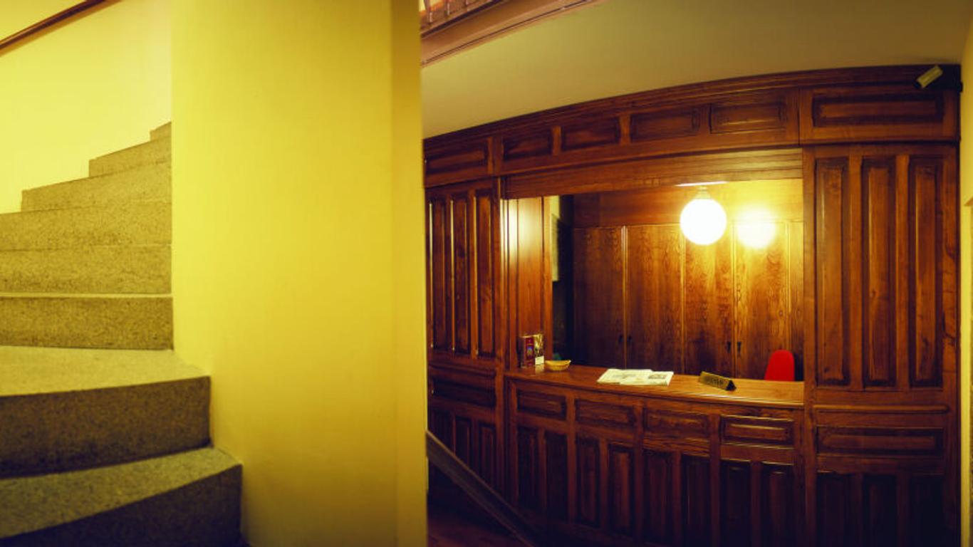 Airas Nunes by Pousadas de Compostela
