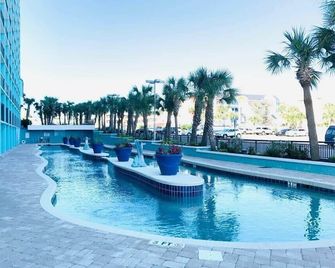 LA7 Ocean View beautiful condo right on the beach - Myrtle Beach - Piscina