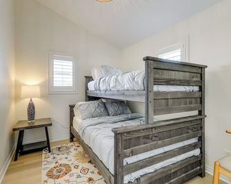 2 Mi to Beach + Fishing Pier: Gulf Coast Retreat - Port Lavaca