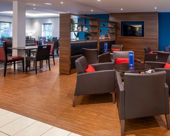 Holiday Inn Express Birmingham - Oldbury by IHG - Oldbury - Restaurant