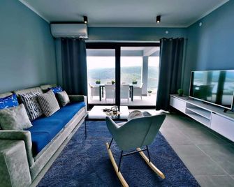 Apartment Vanilla II with beautiful Seaview - Rabac - Living room