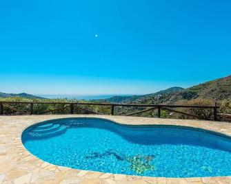 Finca Carrulo Competa by Ruralidays - Cómpeta - Pool