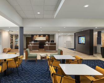 Courtyard by Marriott Dallas-Fort Worth/Bedford - Bedford - Lobby