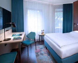 Tante Alma's Bonner Hotel - Bonn - Bedroom