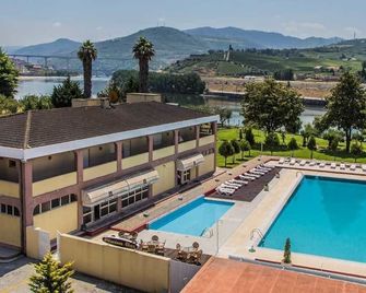 Hotel Columbano - Peso da Régua