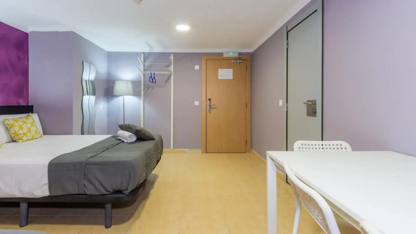 Sun & Moon Hostel