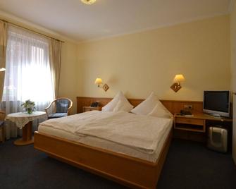 Hotel Binz - Bernkastel-Kues - Soverom