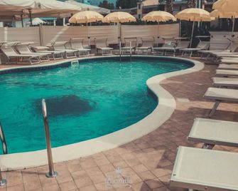 Hotel Insonnia - Agropoli - Πισίνα