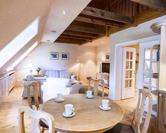 Vacation apartment/apartment for 4 guests with 49m² in Lüdersburg (128124) - Lüdersburg - Dining room