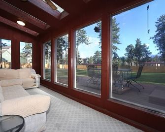 Woodland Park Haven - Perfect for your Getaway! - Woodland Park - Huiskamer