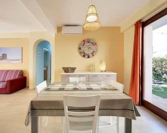 Holiday apartment Punta Secca for 1 - 6 persons with 2 bedrooms - Holiday apartment - Punta Secca - Sala pranzo