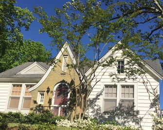 Charming Cottage Walking Distance from Square and Campus - Oxford - Building