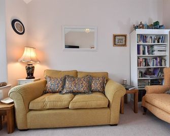 Heritage Bed & Breakfast - Calne - Living room