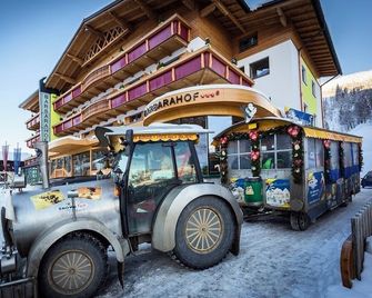 Hotel Barbarahof Saalbach - Saalbach