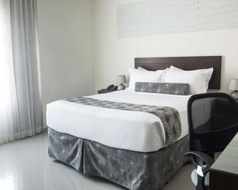 Hotel Latitud 15 - San Pedro Sula - Bedroom