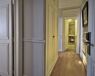 Lapa 82 - Boutique Bed & Breakfast - Lisboa - Corredor