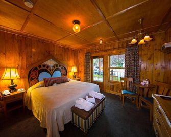 Mcmenamins Old St. Francis School - Bend - Quarto