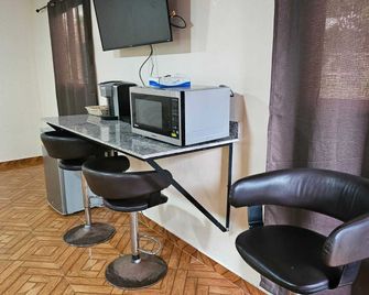 Pleasant Hostal Panama - Tocumen