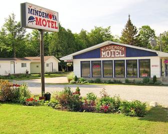 Mindemoya Motel - Mindemoya - Rakennus