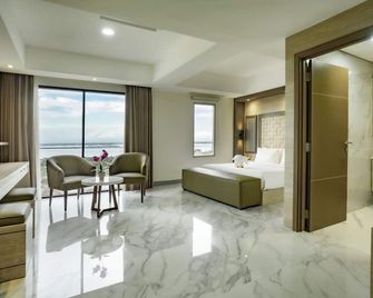 صن رايز أفينتس هوتل نوسا دوا - South Kuta - غرفة نوم