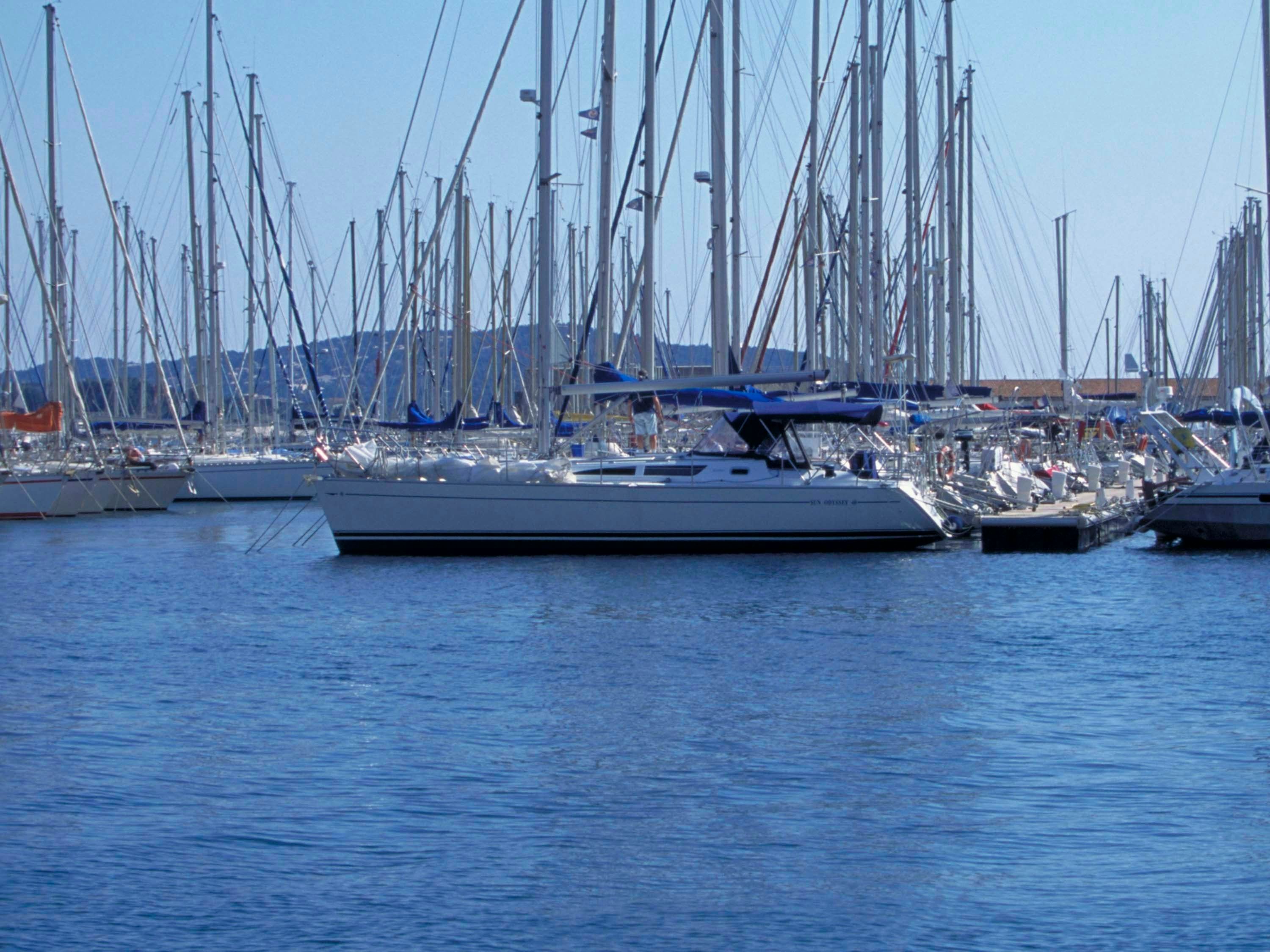 ibis budget Hyères Centre-Ville thumbnail 3