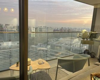 Luxury apartment 34th floor luxury district. - Las Condes - Balcón