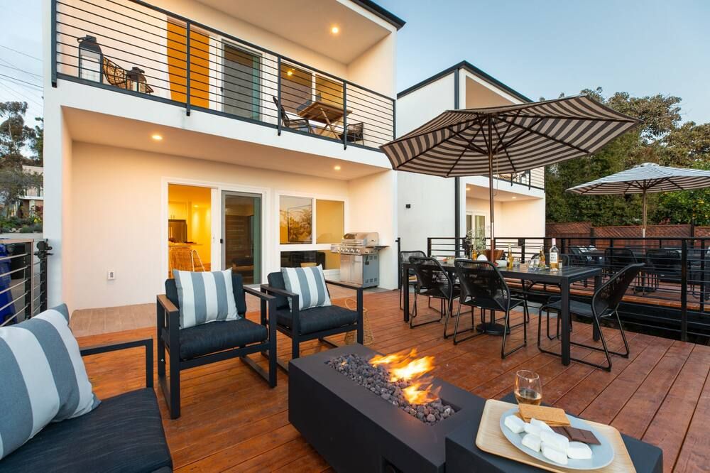 Avalon 2 Unit Buyout (II & IV) By Avantstay | Mins To Gaslamp! Patio W/ Bqq - سان دييغو - مطعم