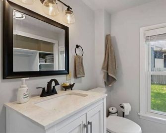 Downtown Tiny Home - Oshkosh - Oshkosh