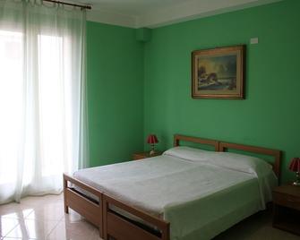 Garden House - Pozzallo - Bedroom
