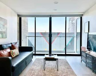 Downtown 1 BR Suite in Av Revolucion Tijuana - טיחואנה - סלון