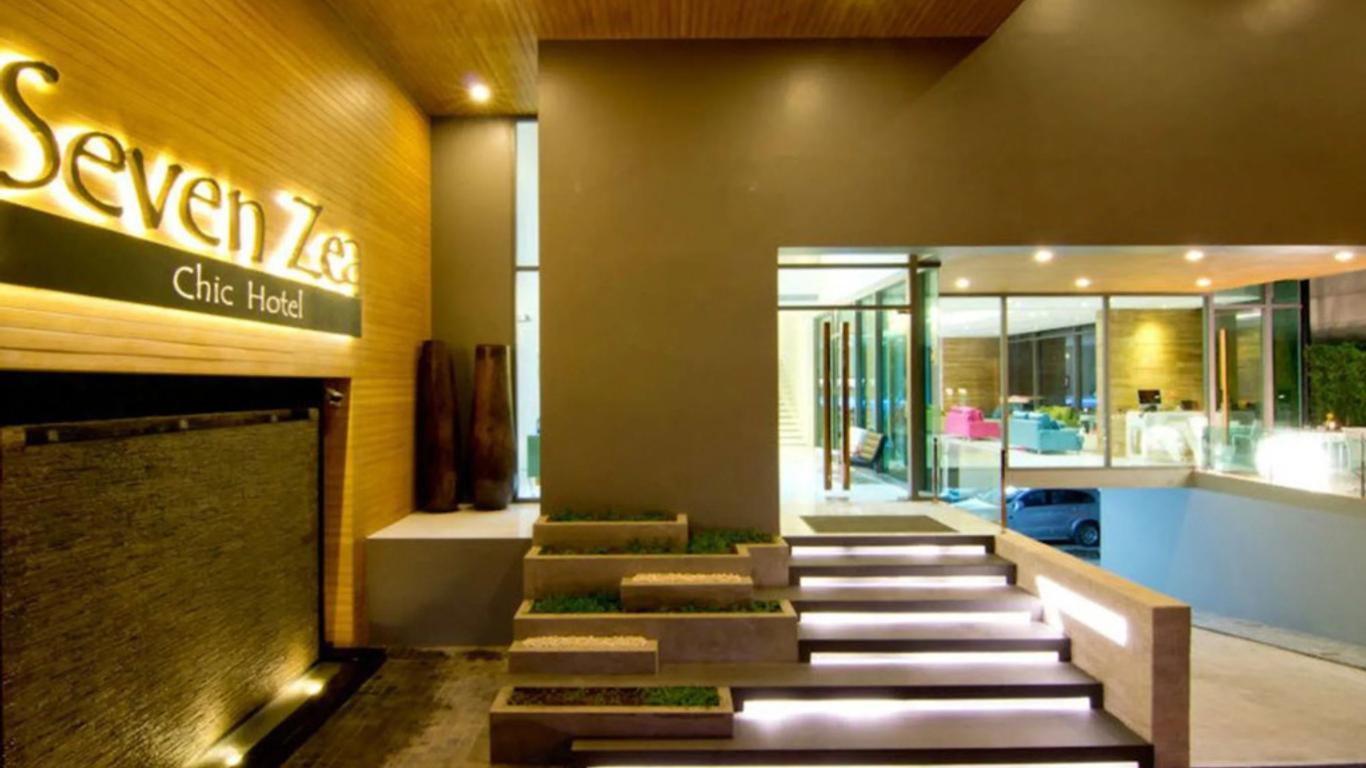 سيفين زي شيك هوتل