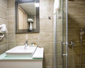 Perla Arya Hotel - Izmir - Bathroom