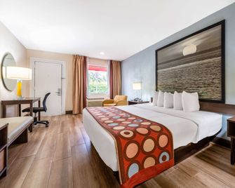 Super 8 by Wyndham Florida City/Gateway to Keys/Everglades - Florida City - Makuuhuone