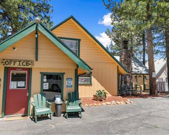 Big Bear Lakefront Lodge - Big Bear Lake - Bâtiment
