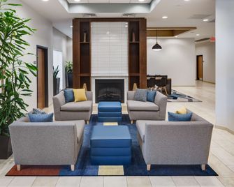 Hyatt House Hartford North Windsor - Windsor - Lounge