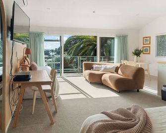 Asure Admirals View Motel - Paihia - Salon