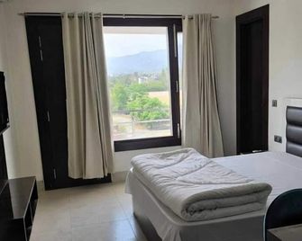 Hotel Golden Peak - Tanakpur
