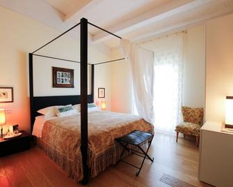 B&b Villa Fioreconero - Ancona - Habitación