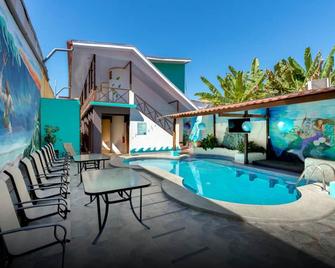 Hotel Poseidon - Jaco - Svømmebasseng