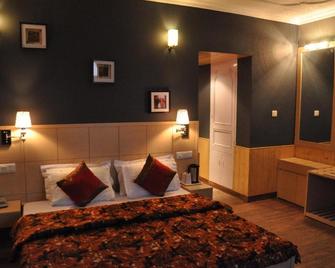 Hotel Ekant - Chail - Спальня