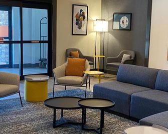 City Express by Marriott Spring - Spring - Lounge