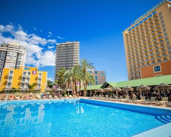 Hotel Servigroup Pueblo Benidorm - Benidorm - Piscina