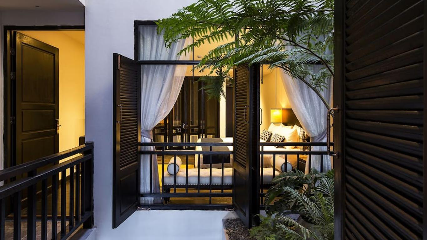Cheeva Dee Hotel
