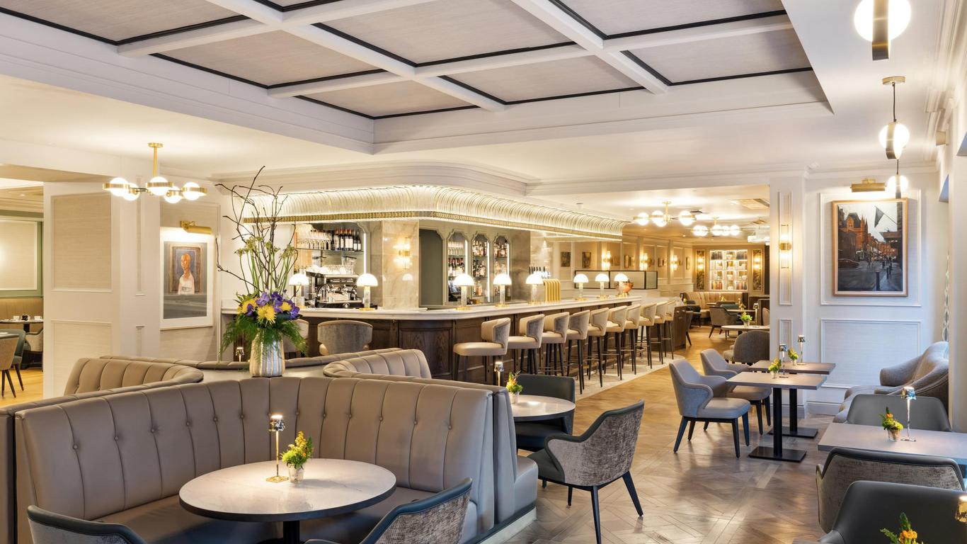 Brooks Hotel