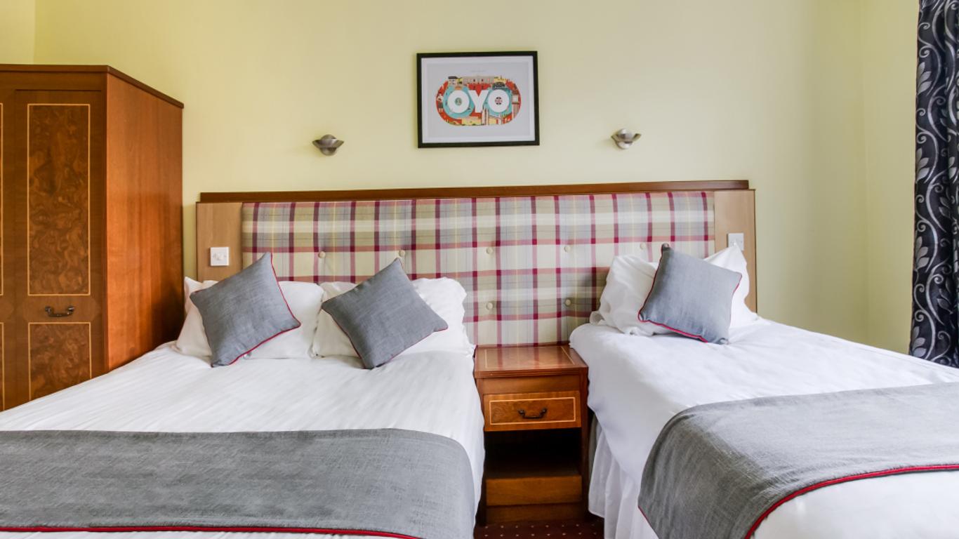 OYO Glenpark Hotel, Ayr Central