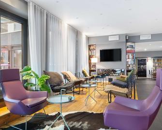 Aiden by Best Western Stockholm Kista - Kista - Lounge