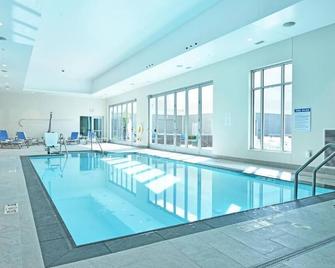 Bally's Twin River Lincoln Casino & Hotel - Lincoln - Piscina