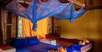 柬埔寨紅樹林&摩爾山林小屋 - 施漢諾市 - 臥室
