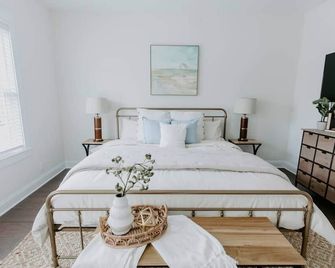 New Murfreesboro Luxury Townhome | 5-Min To Dt - Murfreesboro - Bedroom