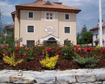 Hotel Ristorante La Casona - Feltre - Gebäude